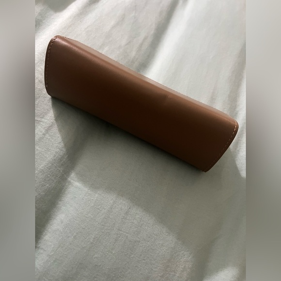 Burberry London England Eyeglasses Case - Picture 8 of 9